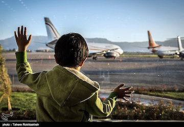 مسافران در فرودگاه شیراز