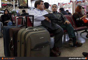 افزایش ۴۷ درصدی اعزام و پذیرش مسافر در فروردین ماه / مسیر تهران- مشهد پرترددترین مسیر پروازی /فرودگاه مهرآباد پرترافیک ترین فرودگاه کشور بازگشت مسافران نوروزی فرودگاه مشهد