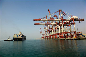 بهرهبرداری از ۳۰ پروژه دریایی و بندری هرمزگان به مناسبت هفته دولت بندر شهیدرجایی