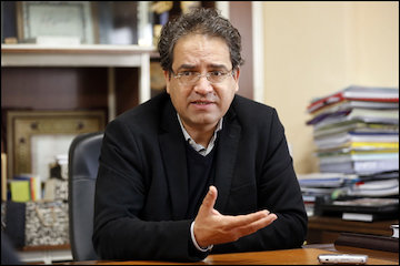 معمار؛ خالق فضا و معرف فرهنگ به دیگر فرهنگها/ پایبندی و تعهد نسبت به خلق فضاهای خلاقانه با بازخوانی اندیشه ایرانشهری سعید ایزدی