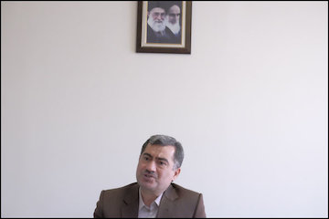 ضرورت تهیه فرآیند گامهای پیشگیری نظاممند با بروز احتمالی مفسده/ نقش مهم ایجاد انگیزه و هویت سازمانی در ارتقای نظام سلامت اداری علی بخش رستمی