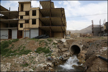 «ننله»؛ نماد تخریب محیط زیست و اشغال اراضی کشاورزی برای ساخت و ساز سنندج