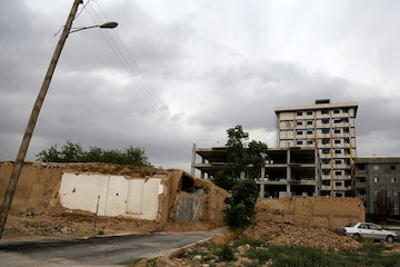 مسکن اجتماعی در شهر يزد كليد خورد/ ساخت ۷۵۰ واحد مسکونی در بافت ناکارآمد شهری يزد/ بهرهمندی دهکهای یک تا چهار از مسكن اجتماعی حاشیه نشینی و بافت فرسوده در بجنورد