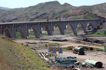 روایتی جدید از روند تکمیلکریدور جنوب- شمال در محور ریلی قزوین- رشت/ مذاکره برای تامین مالی ریل رشت به آستارا با یک شرکتخارجی  راه آهن قزوین رشت