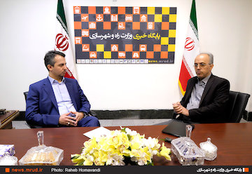 تاکید بر دسترسی آزاد شهروندان به اطلاعات/ لزوم استفاده از روشهای مختلف اطلاعرسانی همچون شبکههای اجتماعی بازدید مشاور و دستیار ویژه وزیر راه و شهرسازی از پایگاه خبری