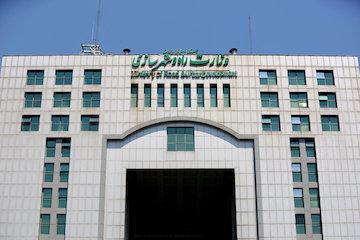 تصویب و ابلاغ نظامنامه رفتار حرفهای اخلاقی در مهندسی ساختمان/ تاکید وزیر راه و شهرسازی بر رعایت اخلاق حرفهای در ساخت و ساز/ جزییات نظامنامه حرفهای اخلاقی مهندسی ساختمان در ۳ فصل ساختمان وزارت راه