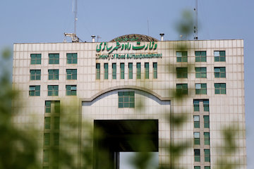 ثبتنام بیش از یک میلیون و ۲۰۰ هزار نفر در سامانه نهضت ملی مسکن ساختمان وزارت راه
