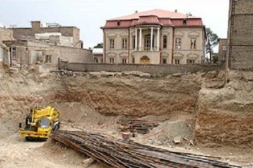 مرگ ۳ شهروند در گودبرداری غیر اصولی در ورامین/ قانونگریزی در روند ساخت و ساز حوادث تلخ را به دنبال دارد گودبرداری