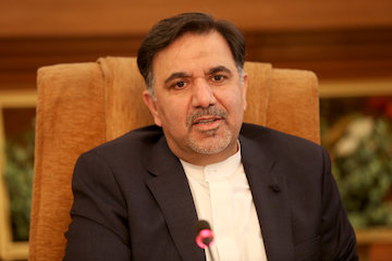 اعتماد راسخ به آخوندی با حضور ۱۸ کشتیرانی بزرگ دنیا و سرمایه گذاران خارجی در بنادر اریران/ جبران عقب افتادگی در زیرساخت های راه و شهرسازی در دولت یازدهم/ تغییر خسران جبران ناپذیری بر پیکره راه و شهرسازی می گذارد عباس آخوندی