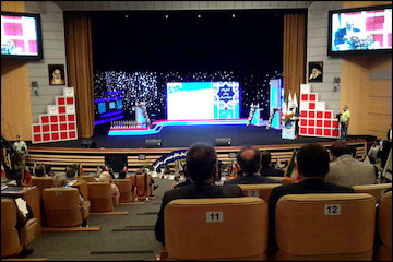 آغاز نوزدهمین اجلاس هیات عمومی سازمان نظام مهندسی/ سخنرانی وزیر راه و شهرسازی اجلاس