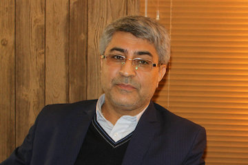 آمادگی مجلس برای هموار کردن مسیر سرمایهگذاری بخش خصوصی در حمل و نقل دریایی/ نگاه مجرمانه به سرمایهگذاری باید تغییر کند/دولت فربه نشان از عدم توسعهیافتگی است محمد علی وکیلی