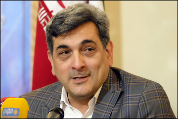 کارخانههای قدیمی احیا و به مراکز فرهنگی و علمی تبدیل شود/ تلاش برای بازسازی کارخانههای دخانیات تهران و سیمان ری/ جزئیات اقدامات موفق بازآفرینی در 4 کلانشهر پیروز حناچی