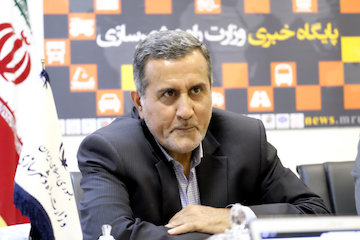 تصویب ضوابط اجرایی تشکیل ادارات کل راهداری و حملونقل جادهای در دولت/ تشکیل ادارات کل جدید تا پایان تابستان/ ترمیم حقوق ۱۵ هزار نیروی انتقالی از ادارات کل راه و شهرسازی به راهداری  داود کشاورزیان