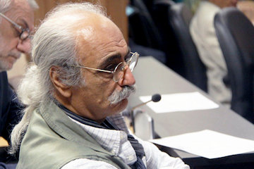 رخنمایی تحولات مثبت در معماری پس از انقلاب/ مشکل معماری؛ جنگ میان مالاندوزی و کوتاهنگری در برابر حرکتهای ارزشمند/ بازآفرینیشهری مترقیتر از طرحهای جامع و تفصیلی قدیمی/ کمبود دانش معماری نداریم با بحران نیروی انسانی کارآمد مواجهیم سعید سادات نیا