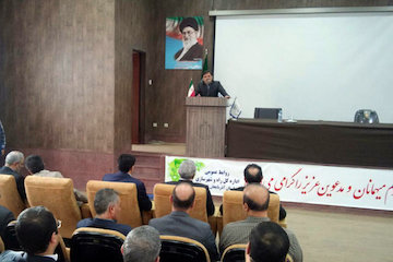 ضرورت اجرای رویکرد محله محوری در ساماندهی شهرهای کشور/  انتقاد از ساخت ایستگاه راهآهن ارومیه در بیرون شهر نشست