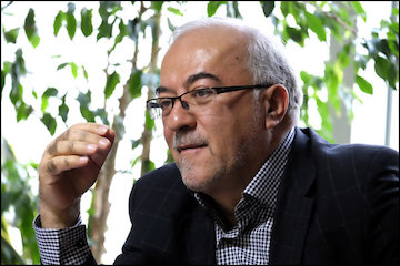 اهتمام دولت برای ارتقا ایمنی راهها/ سوانح آزادراهی به طور ویژه رصد میشود مهرداد تقی زاده