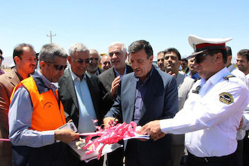 افتتاح پروژههای عمرانی، رفاهی، خدماتی راه و شهرسازی استان فارس در شهرستان فسا افتتاح