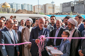 واحدهای مهمترین شهر جدید کشور را تحويل میدهيم/ افتتاح شهری با ۲۵ هزار نفر در دل شهری بزرگتر/ اجرای خدمات روبنایی و زیربنایی تحقق حقوق شهروندی است افتتاح