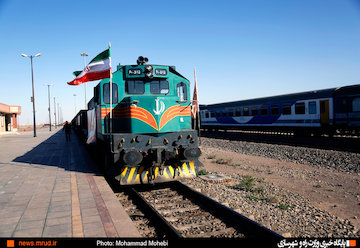 آمادگی بخش خصوصی جهت سرمایهگذاری در  مسیر ریلی خواف – هرات/ بخش خصوصی در انتظار تعامل و پشتیبانی دولت بازدید وزیر راه از ایستگاه راه آهن خواف