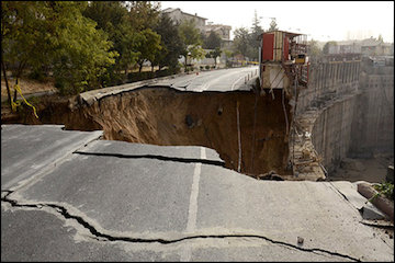 ۱۵۰گود خطرناك زير پای پايتختنشينان/ آخرین وضعيت «گود»های پرخطر و ساختمانهای نيمهكاره رها شده در تهران گود ایران زمین