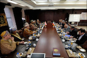 دیدار وزیر راه و شهرسازی با هیئت اقتصادی عمانی