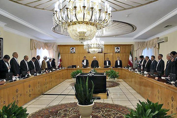 اخذ مالیات از ساخت و فروش ساختمان تصویب شد/ تسویه بدهیهای دولت از طریق واگذاری اسناد خزانه اسلامی هیئت دولت یازدهم