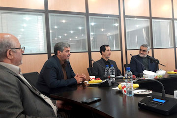 تشریح طرح ملی مدیریت آسمان ایران شهر/ اصلاح مسیرهای پروازی کشور در جهت اقتصاد مقاومتی نشست