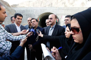 پیشرفت مناسب پروژه سنندج- مریوان با توجه به تنگنای مالی کشور/ ضرورت توجه ویژه به جاده و موقعیت توریستی منطقه/ جزئیات ساخت فرودگاه سقز بازدید