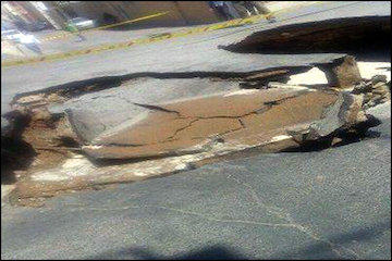 خطر فرونشست زمین در کمین خط آهن سراسری مشهد - نیشابور/ ضرورت تمهیدات لازم با هدف شناسایی محدودههای خطر در خراسان رضوی فرو نشست