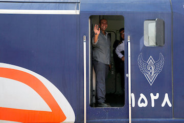 طرح «کاروان نور» برای متقاضیان بلیت گروهی قطار