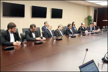 جزئيات مشاركت بانك آسيايی در اجرای پروژههای اقتصادی ایران/ موافقت ايران و چين برای بهینهسازی سکونتگاههای غیررسمی سفر وزیر