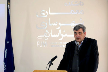 دانشگاهیان در مشاوره طرحهای کلانشهری مشارکت کنند/ معضلات شهری امروز مشهد نتیجه عدم هدایتگری درست مشاوران طرحهای گذشته است جلسه