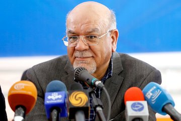 تامین مالی ۴۱ فروند هواپیمای بوئینگ نهایی شد/ ایران تنها پیش پرداخت ۱۵ فروند هواپیما را میپردازد/ پیشپرداختها در ۴ قسط و در زمانبندی مشخص پرداخت میشود اصغر فخریه کاشان