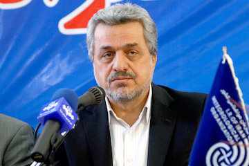 خشکسالی محصول عدم مدیریت صحیح است/ برنامهریزی برای افزایش بیش از دو برابری ایستگاههای هواشناسی دربرنامه ششم توسعه/ تلاش برای توسعه هواشناسی کاربردی/ با سدسازی موافقیم داود پرهیزکار