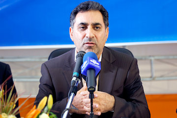 ۵۵۰ میلیارد تومان اعتبار جاده سازی به مرزهای اربعین اختصاص یافت/ ضرورت جداسازی مسیرهای تجاری و مسافری سه گذرگاه مرزی غرب کشور خیرالله خادمی