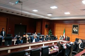 نشست آموزشی کادر تخصصی برای بهکارگیری تکنولوژی نوین در پروژههای پلسازی کرمانشاه نشست