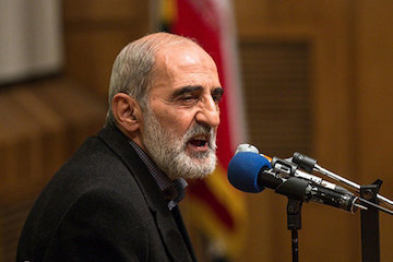حسین شریعتمداری