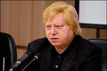 راههای باستانی از مسیرهای موازی جدید کوتاهتر و ایمنتر هستند/ ضرورت شناخت مسیرهای تاریخی برای احداث راه جدید/ جاده باستانی ابریشم بزرگترین مزیت اقتصادی برای کسب ثروت بود سید محمد بهشتی