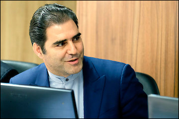 تحقق سیاست بازآفرینی شهری در گرو رهایی از قید و بندهای تفکرات سنتی است/ اجرای پروژههای بازآفرینی در دولت یازدهم، گامی مثبت در تحقق حقوق شهروندی/ بازآفرینی محلات ناکارآمد، بهترین جایگزین طرح مسکن مهر  هوشنگ عشایری