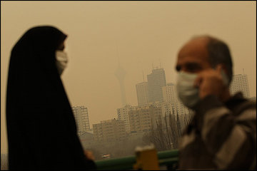 ماندگاری هوا و جوی پایدار برای بیشتر مناطق کشور/کاهش ۱۰ تا ۱۵ درجهای دما در استانهای ساحلی خزر و اردبیل/خیزش گردوخاک در زابل، خوزستان، کرمان، شرق،غرب و شمالغرب کشور آلودگی هوا