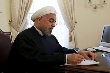 وزیر راه و شهرسازی مسئول تشکیل ستاد بررسی سانحه سقوط هواپیمای شرکت آسمان شد روحانی