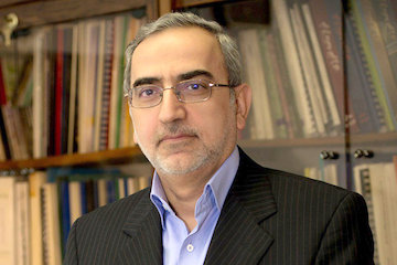 تشریح روند ۲۰ ساله سیاستهای حمایتی در خصوص فناوریهای نوین در امر توسعه پایدار/ قوانین جامع و کامل ولی اجرای آن با مشکل روبرو است حبیبالله بیطرف