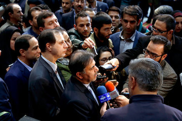 ورود ۲فروند ایرباس جدید تا ۴ هفته دیگر به کشور/ ادامه بازآفرینی شهری در بافتهای فرسوده همه شهرها/ مسکن مهر اغلب استانها به پایان رسیده است درجمع