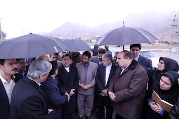 بازدید وزیر راه و شهرسازی از محلات تاریخی شهر کرمانشاه بازدید