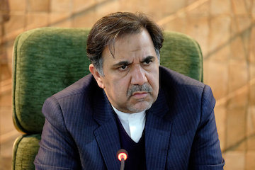 برخی مفهوم مسئولیت اجتماعی را به باج گیری تبدیل کردهاند/ باید مفهوم اخلاق حرفهای را به شکلی تعهدآور تبدیل کنیم عباس آخوندی