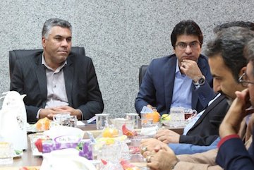 پرهیز از ارائه خدمات بندری در بنادر مسافری غیرملکی سازمان بنادر/ لزوم توجه دستگاهها به مسؤولیتهای اجتماعی نشست