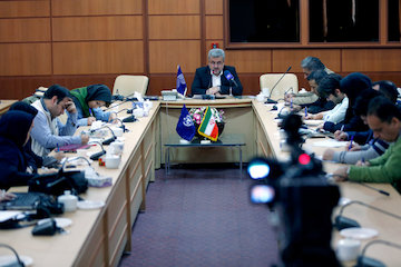 تشریح آخرین وضعیت آب و هوای کشور تا پایان سفرهای نوروزی/ ورود دو سامانه بارشی به كشور تا ۱۵ فروردین سال ۹۶/ پایداری شرایط آبوهوایی مناسب در روز طبیعت نشست خبری