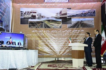 بهرهبرداری از ۱۵۵ کیلومتر بزرگراه در کردستان  مراسم