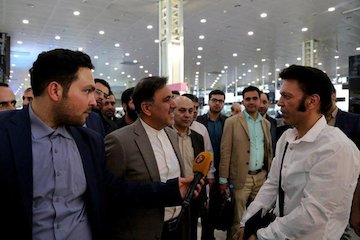 بازدید آخوندی از فرودگاه امام خمینی(ره) در روز طبیعت/ انجام ۲۴ هزار پرواز تا ۱۲ فروردین در فرودگاههای کشور/ توجه بر اهمیت نقش انسانها در توسعه بازدید