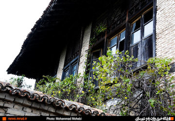 ارتقای اقتصادی و اجتماعی مریوان با اجرای پروژه های بازآفرینی شهری بهسازی بافت فرسوده شهر ساری